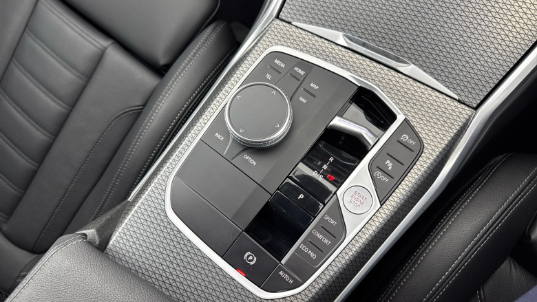 BMW 3 Series 330i M Sport 4dr Step Auto [Pro Pack] Petrol Saloon